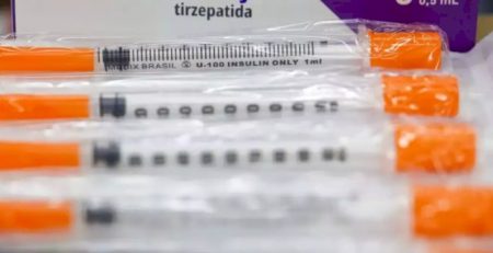 Rapaz é preso com emagrecedores escondidos em pelúcias e caixas de chocolate