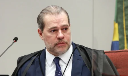 Caso Master: Toffoli cita “falta de empenho” e cobra diretor da PF.