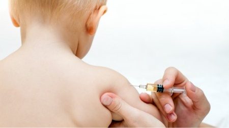 Vacinação na volta às aulas: saiba quais imunizantes devem ser tomados | Letra de Médico