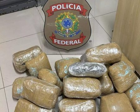 PF prende dupla que chefiava esquema de “mulas’ com cocaína no estômago na fronteira