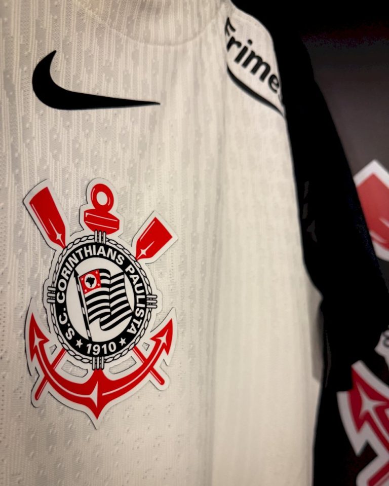 Corinthians avança em conversas com patrocinadores e pode superar marca de R$ 255 milhões em 2026