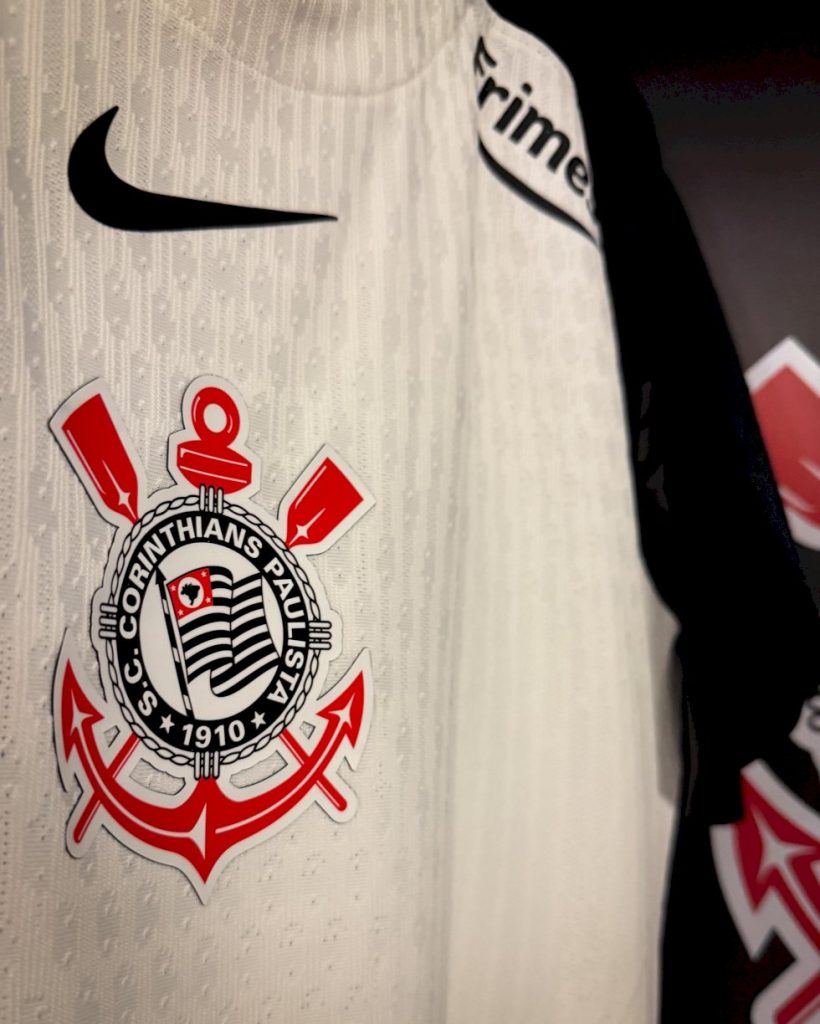 Corinthians avança em conversas com patrocinadores e pode superar marca de R$ 255 milhões em 2026