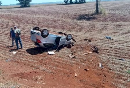 Motorista fica ferida após capotamento na BR-376 entre Fátima do Sul e Dourados
