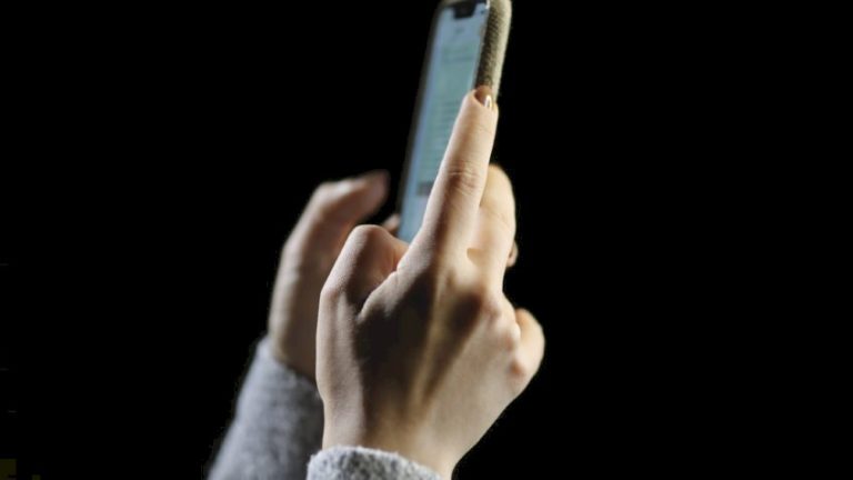 Brasil é o 4º país que mais gasta tempo em aplicativos móveis