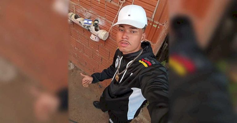 Jovem é morto a tiros na frente da namorada em MS