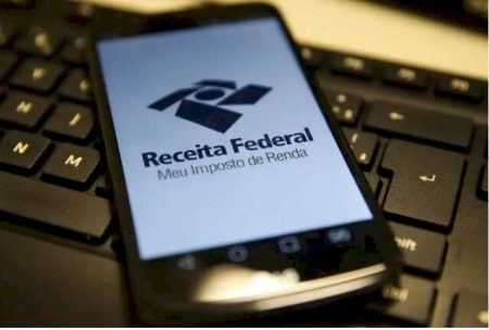 Empresas têm até hoje para entregar informes de Imposto de Renda 2026