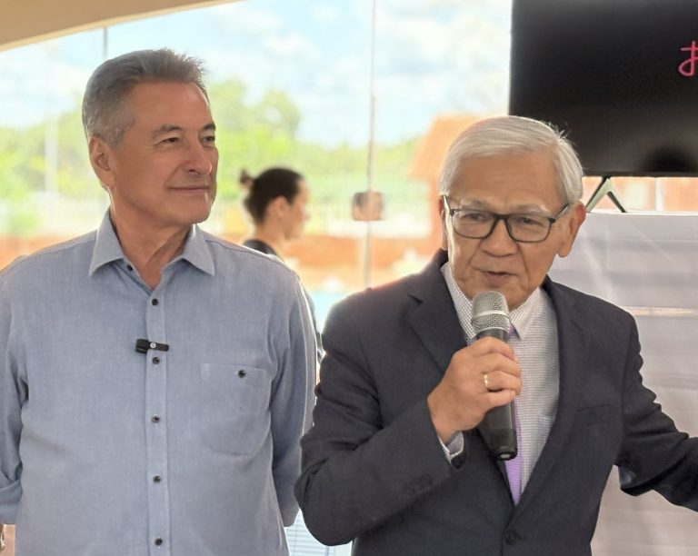 Hashioka prestigia 19 anos da TV Nikkey