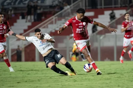 Operário perde invencibilidade no ano para o Vila Nova na Copa Verde.
