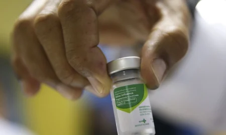 Circulação do vírus da gripe está em alta em várias regiões do país.