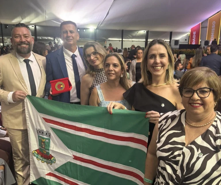 Premiação nacional consagra Nova Andradina com Selo Ouro em alfabetização.