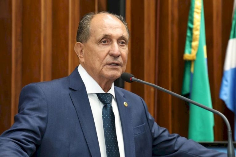 Deputado Zé Teixeira aborda arrecadação de gestão municipal e recursos do transporte escolar