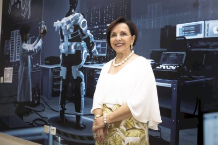 Reabilitação é decisiva e não pode ficar em segundo plano em estudos com polilaminina, afirma médica