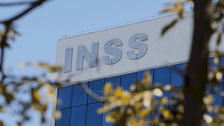 Prazo para pedir devolução de descontos do INSS acaba nesta 6ª