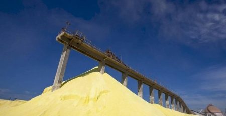 Guerra amplia atraso na comercialização de fertilizantes no Brasil