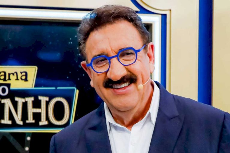 Ratinho vira réu por chamar deputada de ‘feia do capeta’ e dizer a ela que vá ‘costurar cueca’