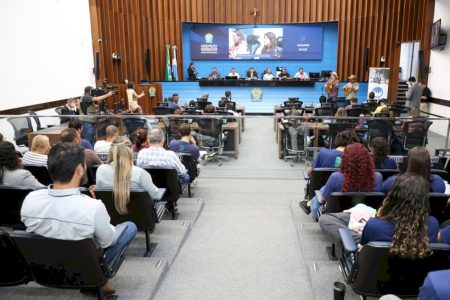 IV Seminário do Leite: Evento debate benefícios à saúde e avanço da produção Importância do alimento a quem busca emagrecer foi um dos temas debatidos no encontro