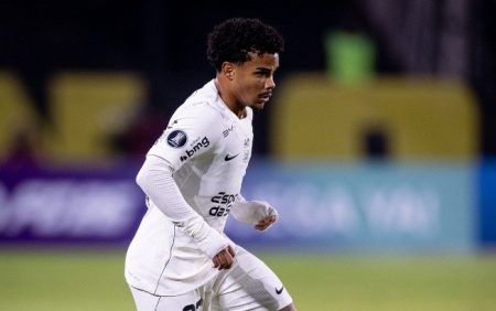 André brilha, Corinthians vira e afunda crise do Grêmio