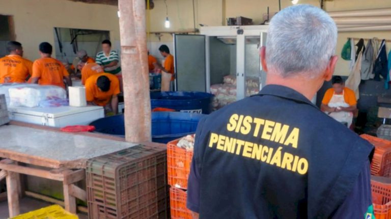 Trabalho e ressocialização: Agepen amplia parcerias para empregar internos em Mato Grosso do Sul