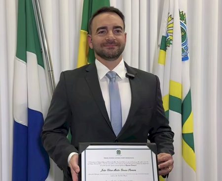 João César é exonerado do Governo para assumir mandato de deputado