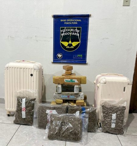 Passageira de Santa Catarina é presa na fronteira com malas “recheadas” de drogas