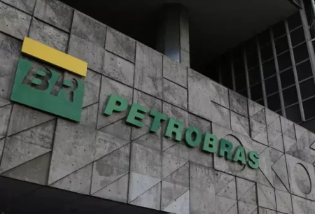 Petrobras implementa desconto no diesel a partir de segunda-feira