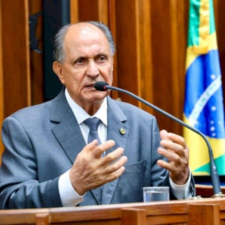 Zé Teixeira apresenta moção de protesto em defesa das forças de segurança e cobra respeito do Governo Federal