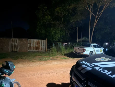Jovem de 23 anos é encontrada morta em residência no distrito de Amandina.