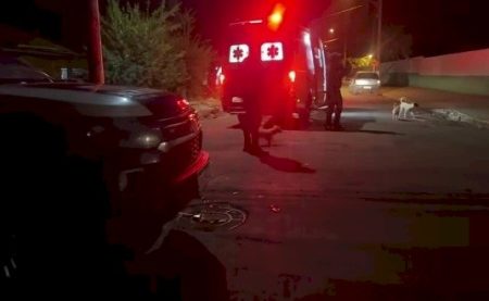 Mulher é executada dentro de casa após invasão por janela da cozinha