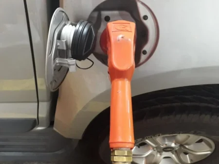 Governo elevará teor de etanol na gasolina para 32%, afirma Alckmin.