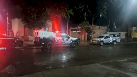 Ivinhema – Homem suspeito de assassinar a tiros duas pessoas no bairro Piraveve é preso pela Polícia Civil