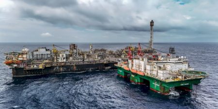 Imposto de 12% sobre exportação de petróleo é estendido por 60 dias