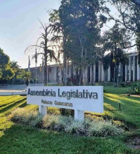 Alems recua e retira do ar fotos e notícias dos deputados estaduais durante defeso eleitoral