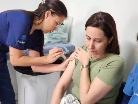 Anvisa aprova nova vacina trivalente contra o vírus da influenza A e B