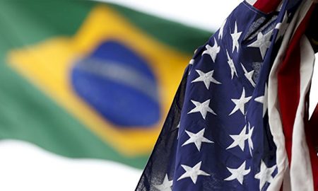 Brasil intensifica negociação com os Estados Unidos para evitar tarifa de até 25%