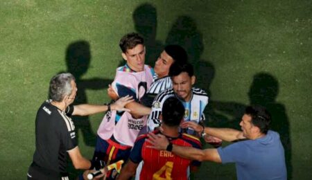 Fifa abre investigação contra Argentina após confusão na final da Copa do Mundo