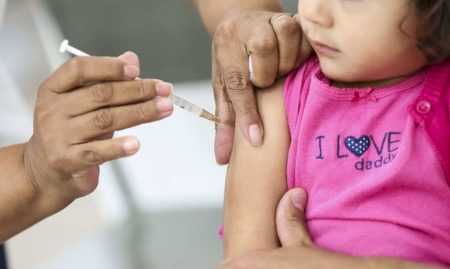 Anvisa aprova nova vacina contra gripe com eficácia de 73% em adultos e 65% em crianças