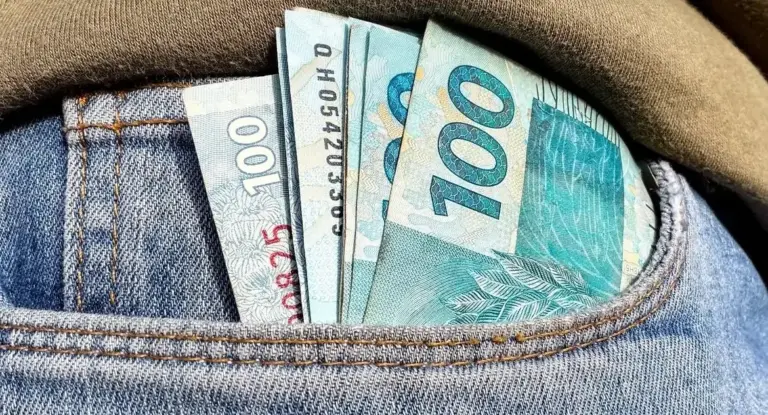 CAIXA começa a creditar R$ 13,04 bilhões do lucro do FGTS aos trabalhadores
