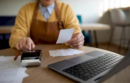 Destaque de IBS e CBS nas notas fiscais será obrigatório a partir de agosto