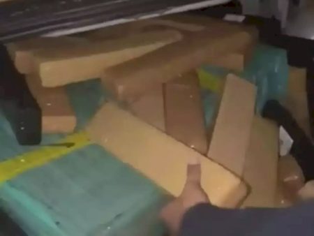 Estudante de Medicina tenta fugir e é pego com 570 kg de maconha
