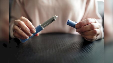 Revolução além do peso: canetas são testadas contra vícios, dores e até mesmo o câncer
