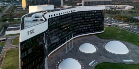 TSE suspende novas filiações após registros indevidos no sistema