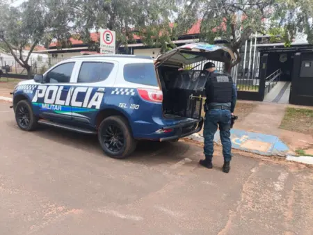 Ex-companheiro descumpre medida protetiva, invade casa e ameaça mulher e filhos em Ivinhema.