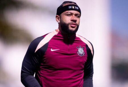 Presidente do Corinthians confirma e Memphis Depay renovará com Corinthians