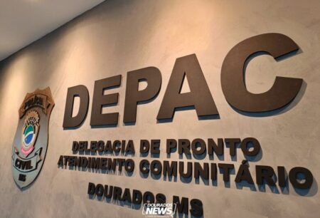 Ataque com faca deixa homem ferido e suspeito vai preso por tentativa de homicídio