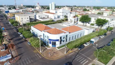 Três Lagoas contrata profissionais para educação e saúde