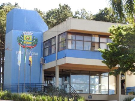 Promotoria investiga convocação de contratados no lugar de concursados em prefeitura