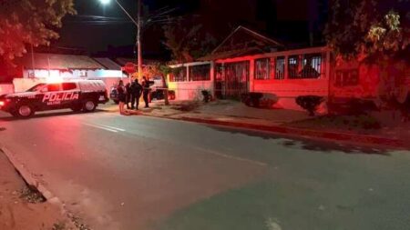 Homem é morto e outro baleado na cabeça por dupla em ataque sequencial