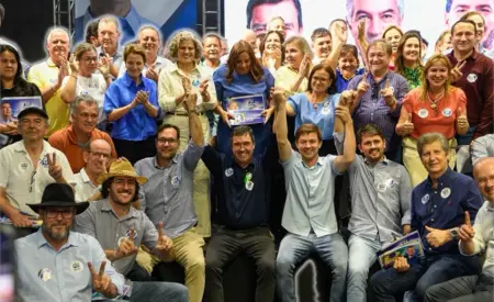 Juiz rejeita denúncia contra Riedel por ‘showmício’ em reunião com prefeitos