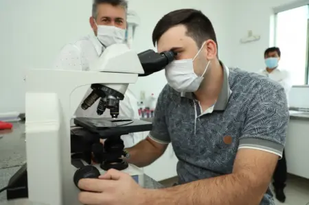 Oscilação de energia afeta funcionamento do Laboratório Municipal Nacim Abrão.