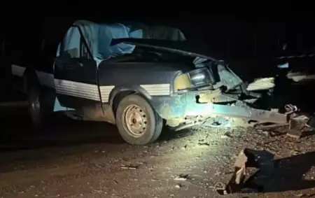 Motorista de Pampa morre após colisão com Fiat Toro na BR-262, em Ribas do Rio Pardo.